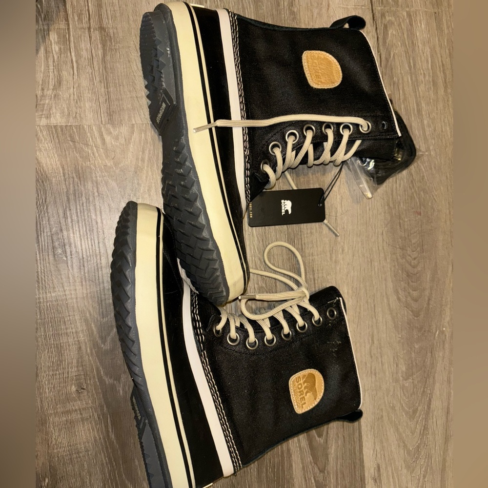 SOREL WOMEN'S 1964 PREMIUM CVS BOOT